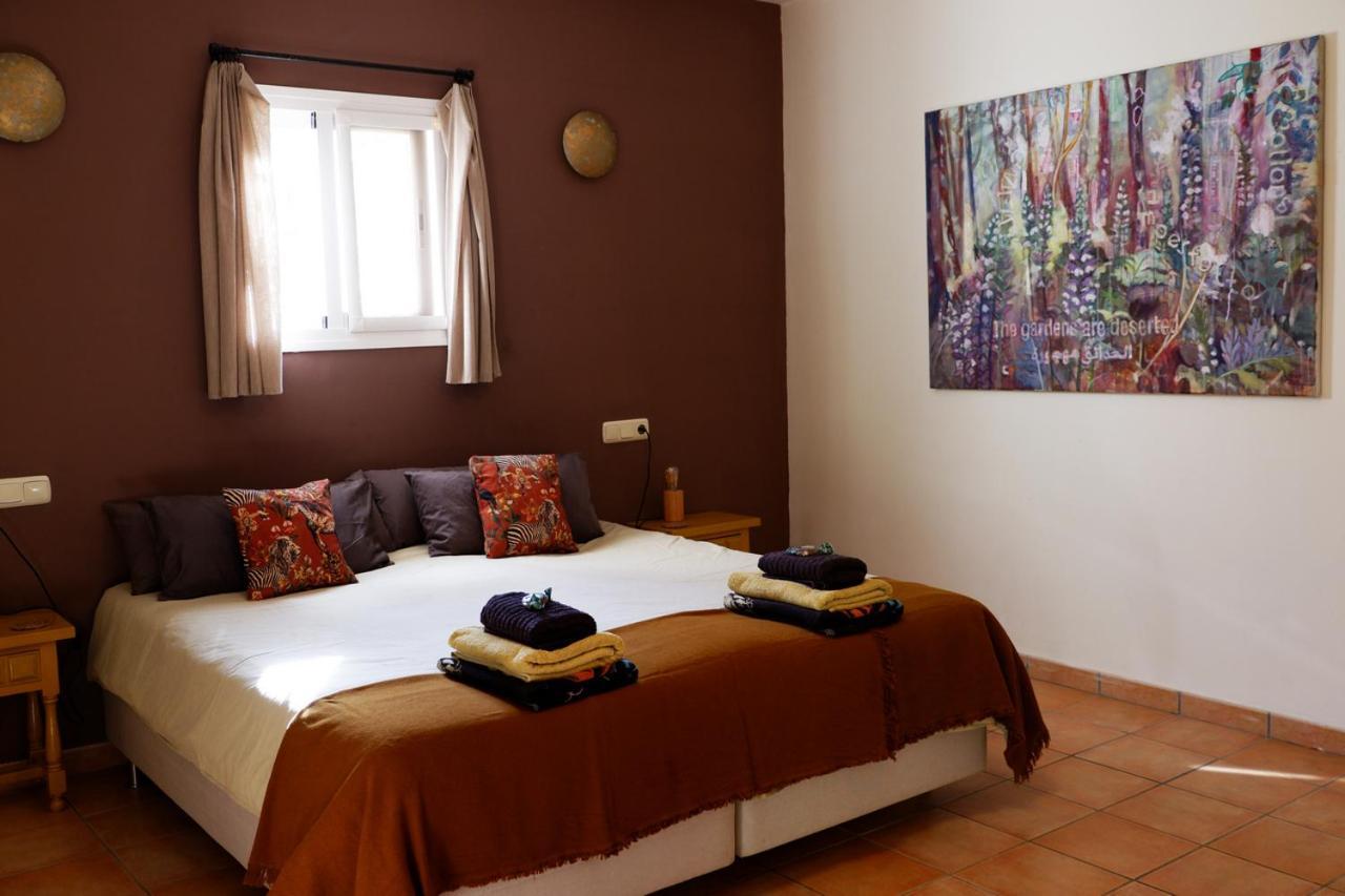 Vegan Guesthouse Finca Pereila Coín Esterno foto